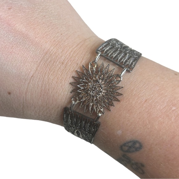 Antique Spun Silver Bracelet 900 7” Filigree Cannetille Unique Flower Vintage - Picture 2 of 5